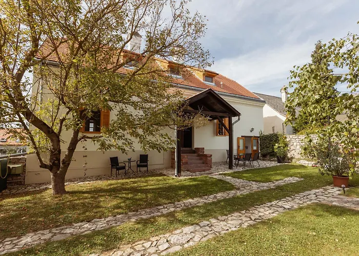 Vendégház Panzió Köveskál